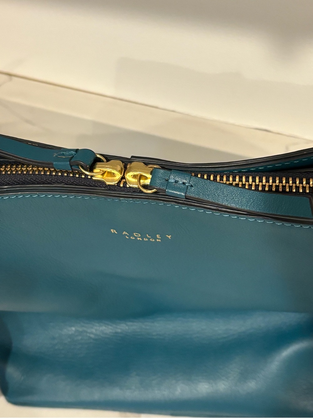 Radley London Dukes Place Crossbody Blue Leather Adjustable Strap with Dustcover - Picture 11 of 15